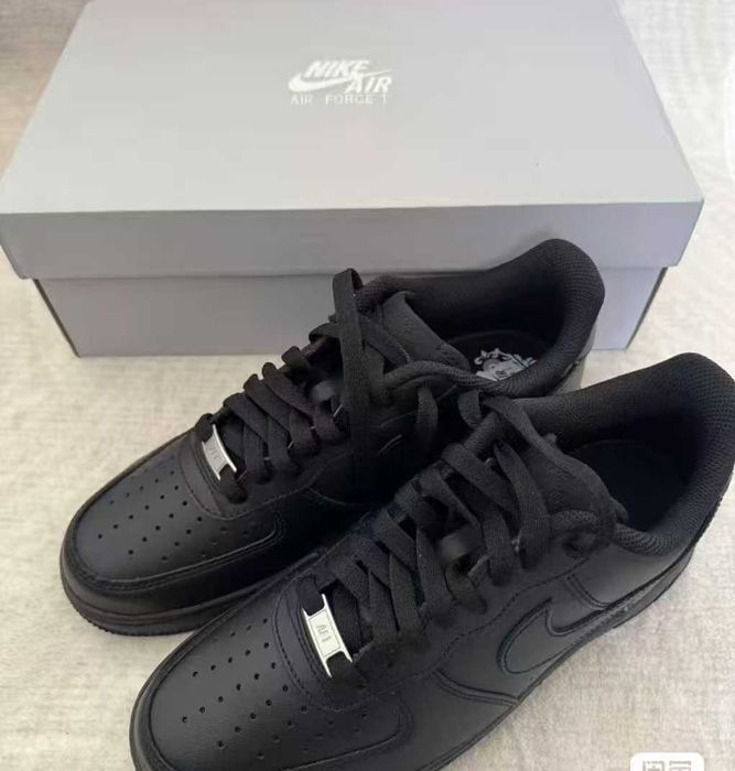 Nike Air Force 1 Czarny 44