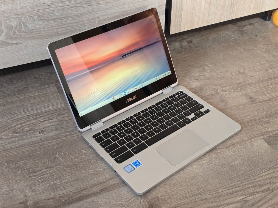 Ноутбук сенсорний ASUS Chromebook Flip C302C 2в1  8/64gb пам'яті
