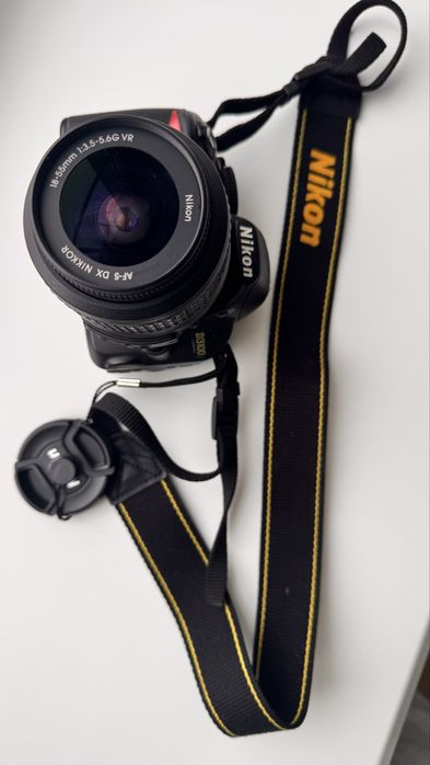 Nikon D3100 + об’єктив 18-55 VR / дзеркалка / фотоапарат