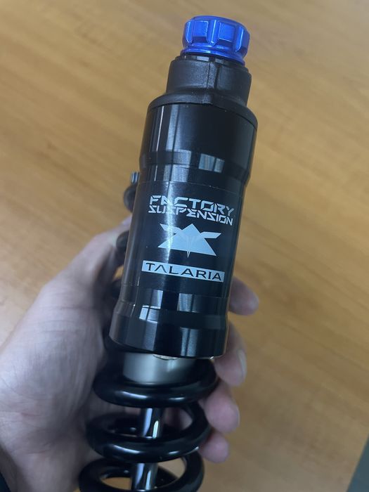 Амортизатор задний Talaria ( заводской )