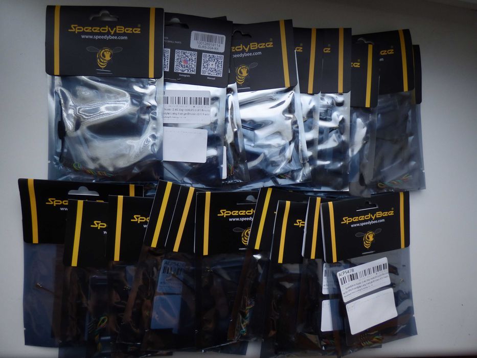 SpeedyBee Nano 2.4G ELRS приймач для FPV дрона