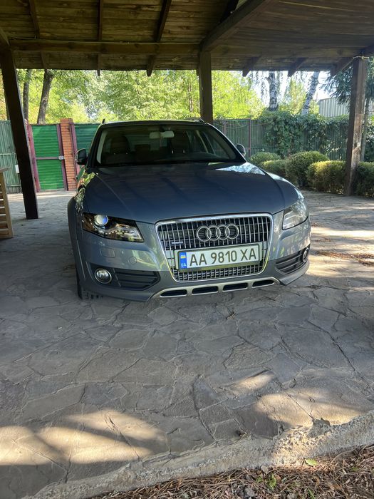 Audi A4 B8 Allroad 3.0 TDI Quattro 2011г