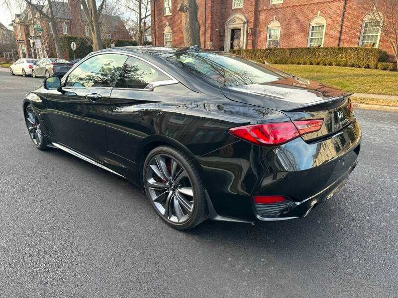 2022 Infiniti Q60 Red Sport 400