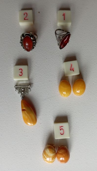 Продам вироби з бурштину янтарь періоду СРСР 
Фото 2: намисто №1 вага