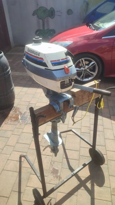 Silnik zaburtowy Evinrude 4 KM