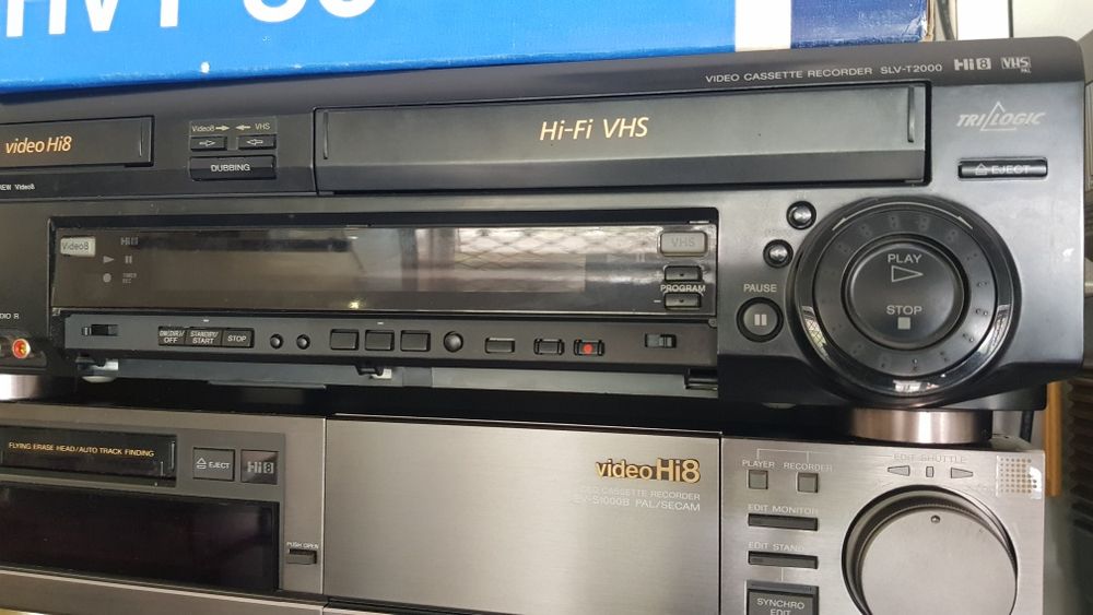 Video Sony Hi-8mm/VHS  Slv-s2000