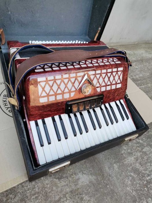 Аккордеон Теза аккордеон