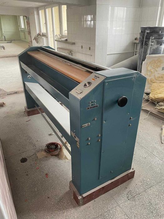 Magiel przemysłowy Miele B316 – prasowalnica, sprawny