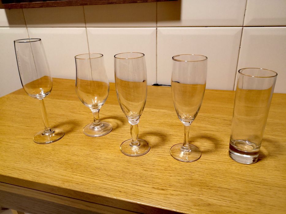 7 Copos (vinho, água, cerveja)