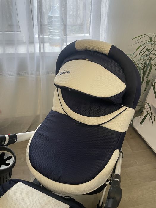 Продам коляску 2 в 1