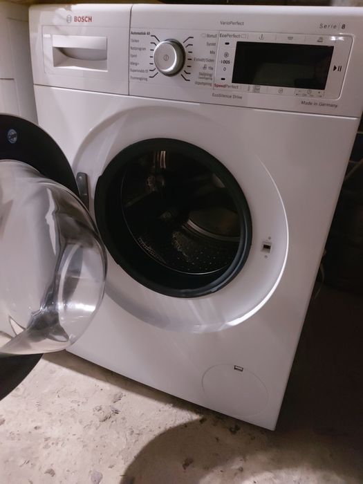 Пральна машина BOSCH Serie 8