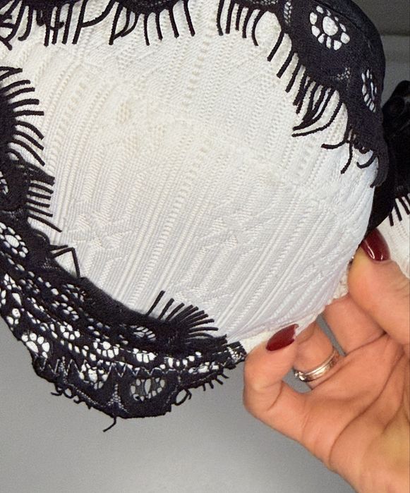 Alles,Kinga уплотненные