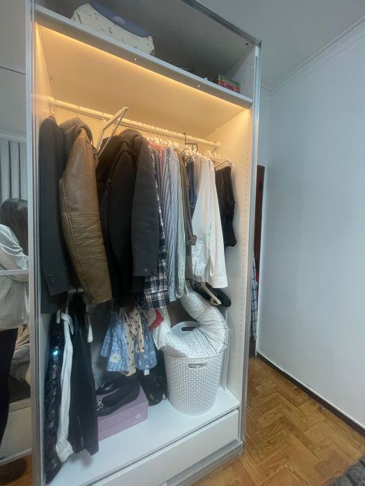 Roupeiro de primeira linha IKEA