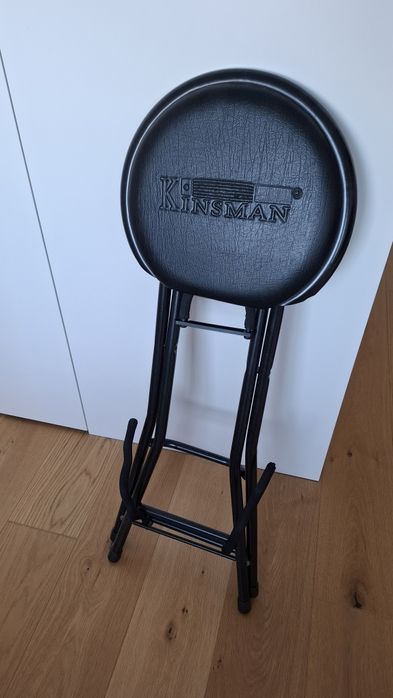Banco com suporte para guitarra Kinsman