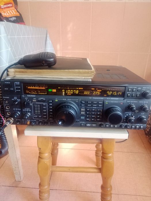 Продаю трансивер YAESU FT - 1000MP мануал на русском языке-
