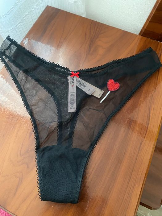 Трусики Victoria’s Secret, розмір М