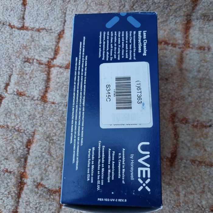 Защитные рабочие  очки Uvex