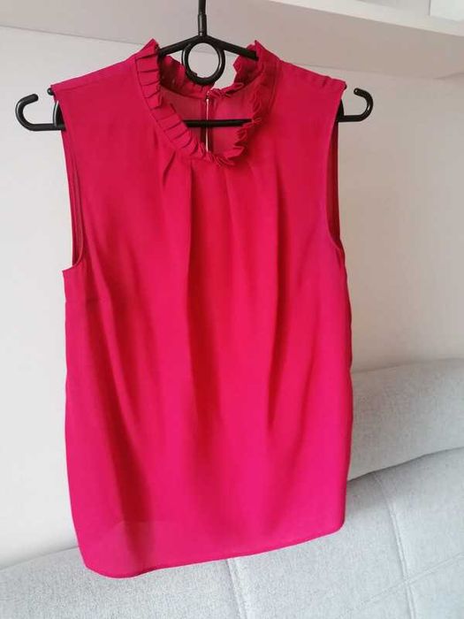 Śliczna koralowo-różowa bluzeczka ze stójką, rozm. XS/S