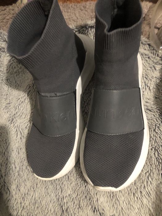 Кросівки ,"Calvin Klein"розмір 39