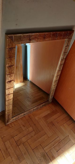 Lustro w ramie 60x90 kolor złoty