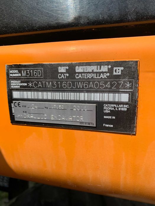 Sprzedam koparkę kołową CAT M316 D z 2011 roku
