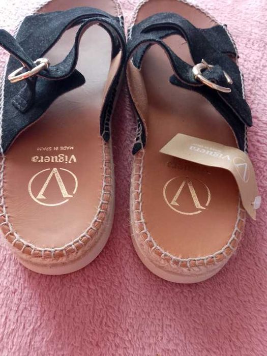 Buty sandały r. 40 klapki firmowe skórzane skóra naturalna