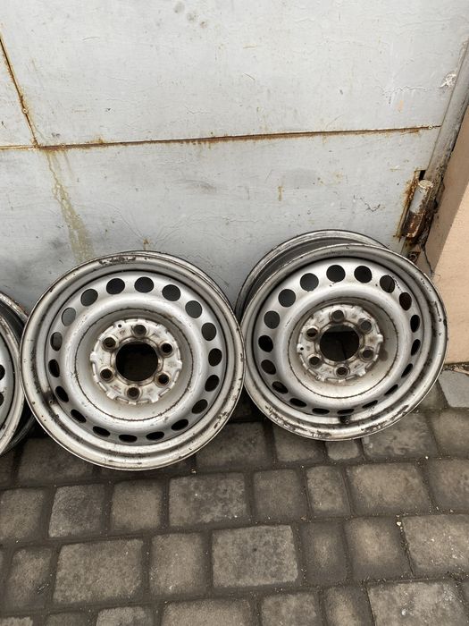 Диски залізні R16 Mercedes Sprinter VW Crafter 6x130 ET51