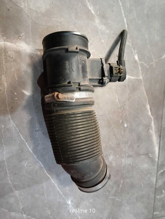 Przepływomierz dolot powietrza Opel Zafira B