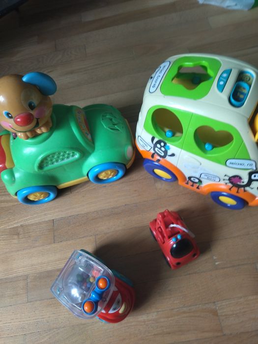 Машинки  цена за всё