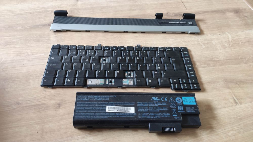 Acer 1690 Display LP154W0164751816184961123