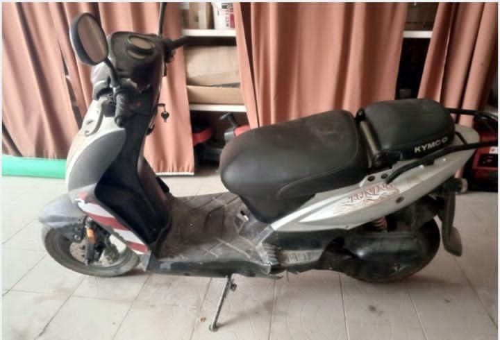 Kymco agiliti 50 скутер не находу