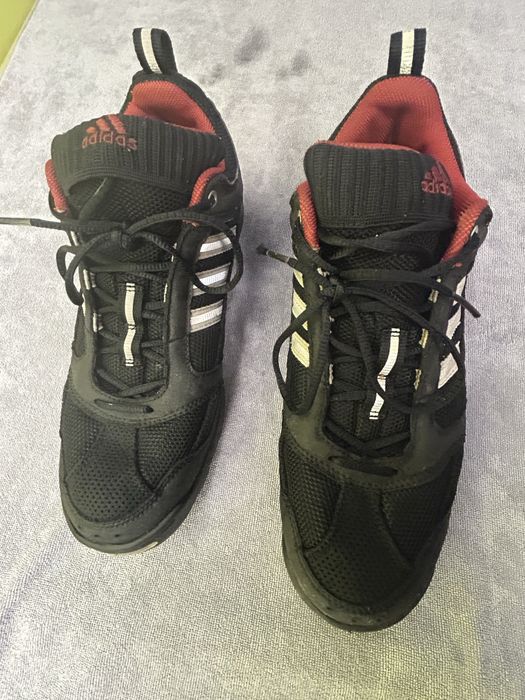 Sapatilhas de Ciclismo Adidas com muito pouco uso