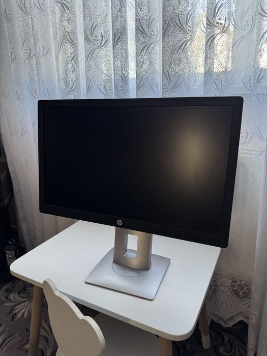 Монітор HP E232 до компʼютера