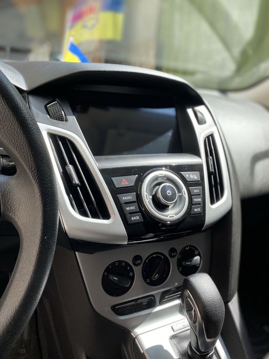Магнитола андроид для Ford Focus 3, CarPlay