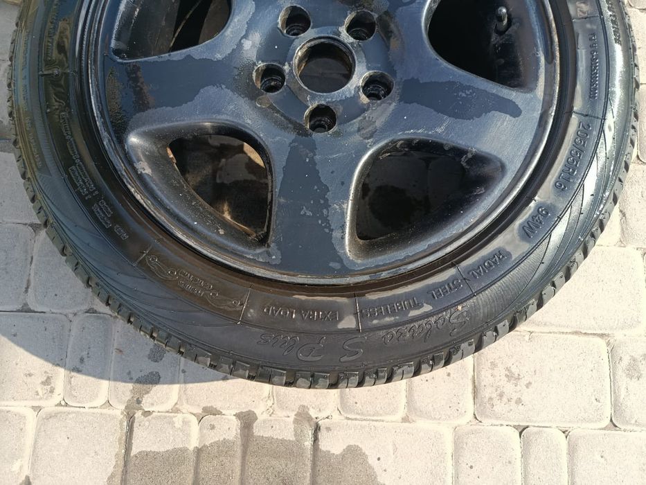 Продам шини з дисками R16  Volkswagen, Audi, Skoda, Seat