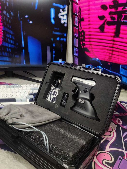 Ergostrike 7 Armory Case Edition