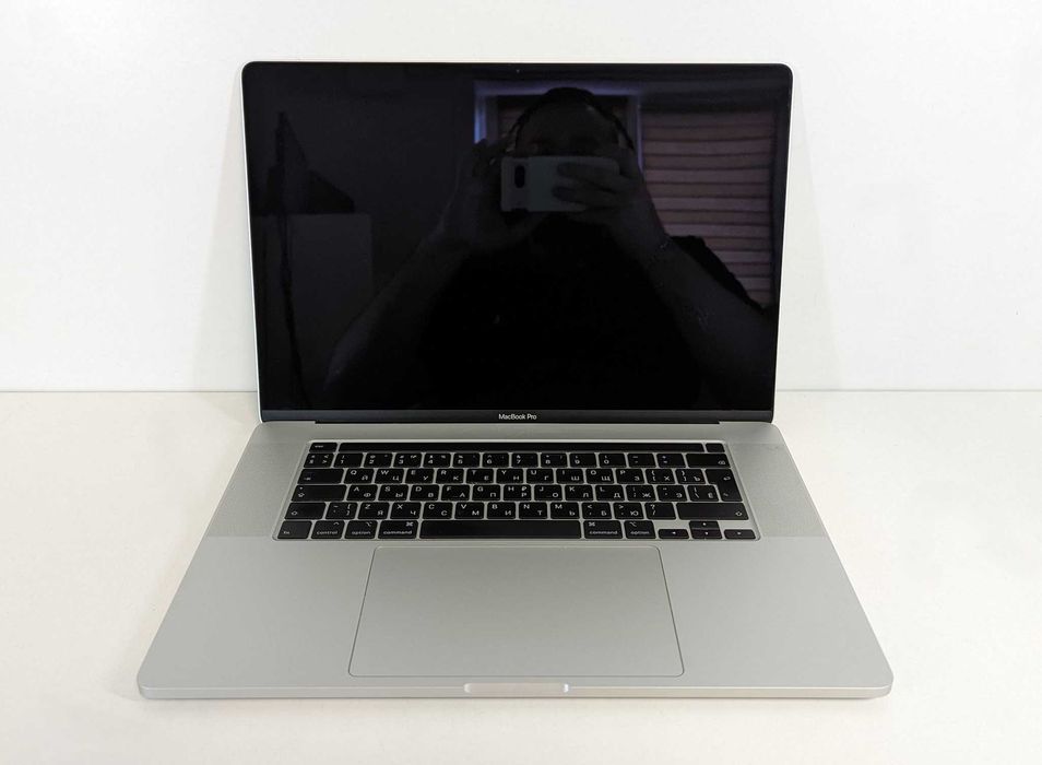 MacBook Pro 16 2019 ІдеалСтан i7 2.6 16Gb 512gb БезДефектів БезПаролів