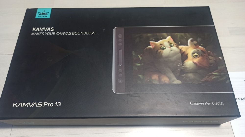 Графічний планшет Huion Kamvas Pro 13