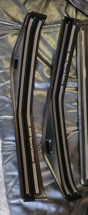 Накладки на пороги,порожки Bmw e46 touring/limo  Special Edition