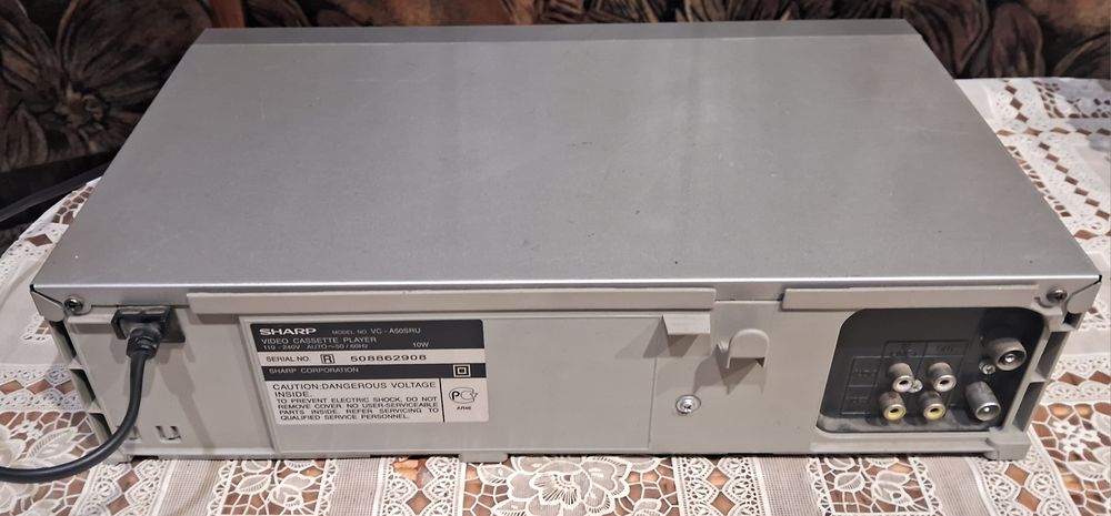 Видеомагнитофон Sharp VC-A50SRU отличное состояние.Есть видео работы.