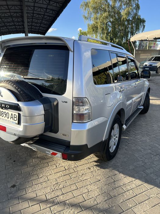 Mitsubishi Pajero Wagon 4 3.0 2008