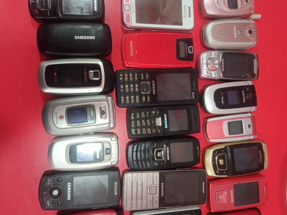 Телефон Самсунг x600