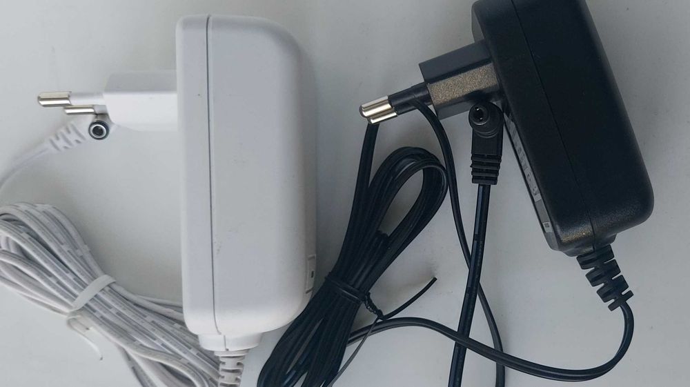 блок живлення 12V