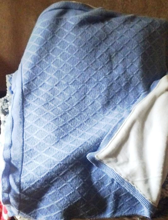 В'язаний плед покривало в дитяче ліжко, візочок новонародженим.