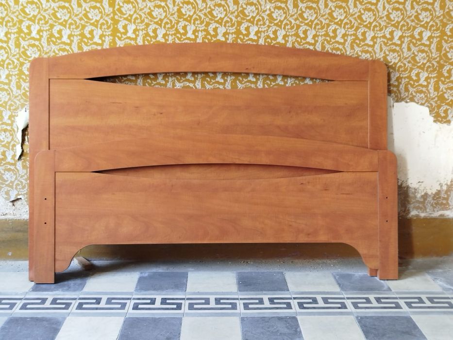 Cama casal madeira nova