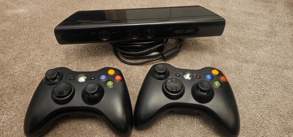 Xbox 360 Slim czarna