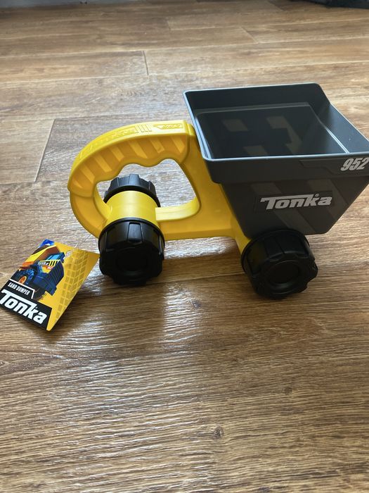 TONKA 952 самоскид