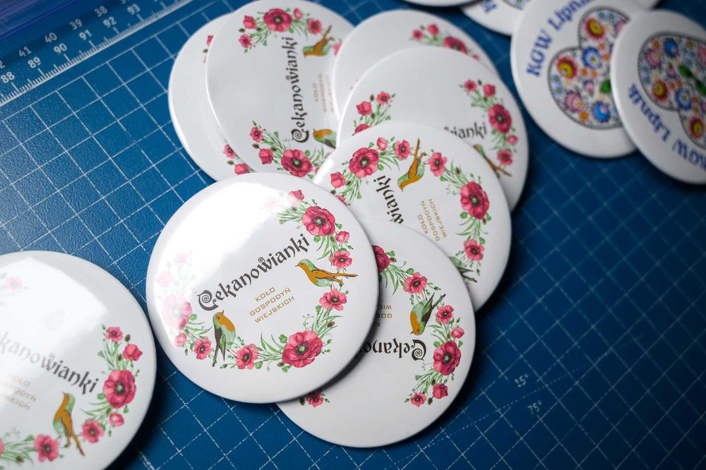 Przypinki z personalizowaną grafiką  / zdjęciem 75 mm - z agrafką