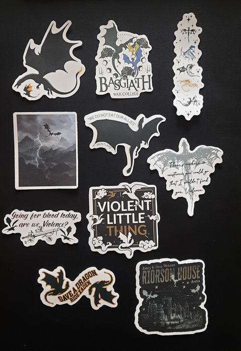 Наліпки: Четверте Крило, Залізне Полум'я