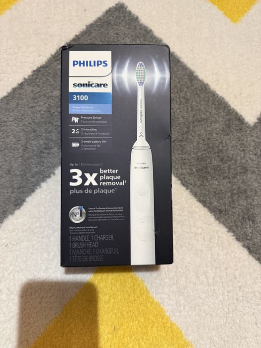 Зубна щітка Philips Sonicare 4100